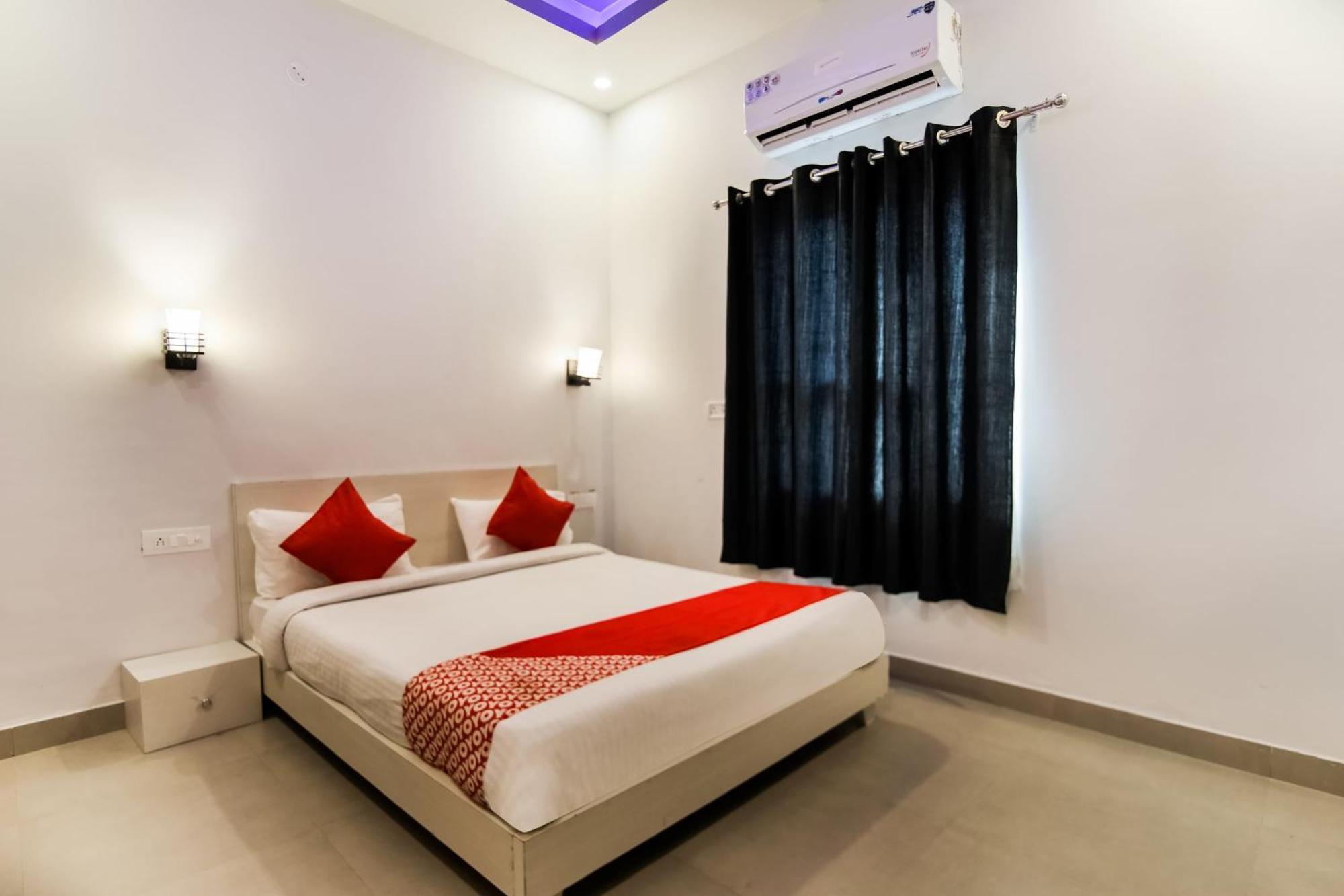 Collection O Sr Inn Chinhat Exterior foto